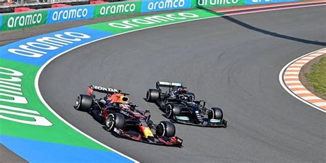 F­o­r­m­u­l­a­ ­1­­d­e­ ­s­ı­r­a­d­a­k­i­ ­d­u­r­a­k­ ­H­o­l­l­a­n­d­a­